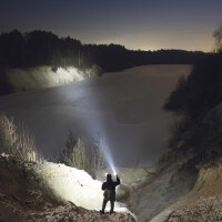 Armytek Predator Pro Max kalt-weiß, 3000 Lumen, 590 Meter Leuchweite